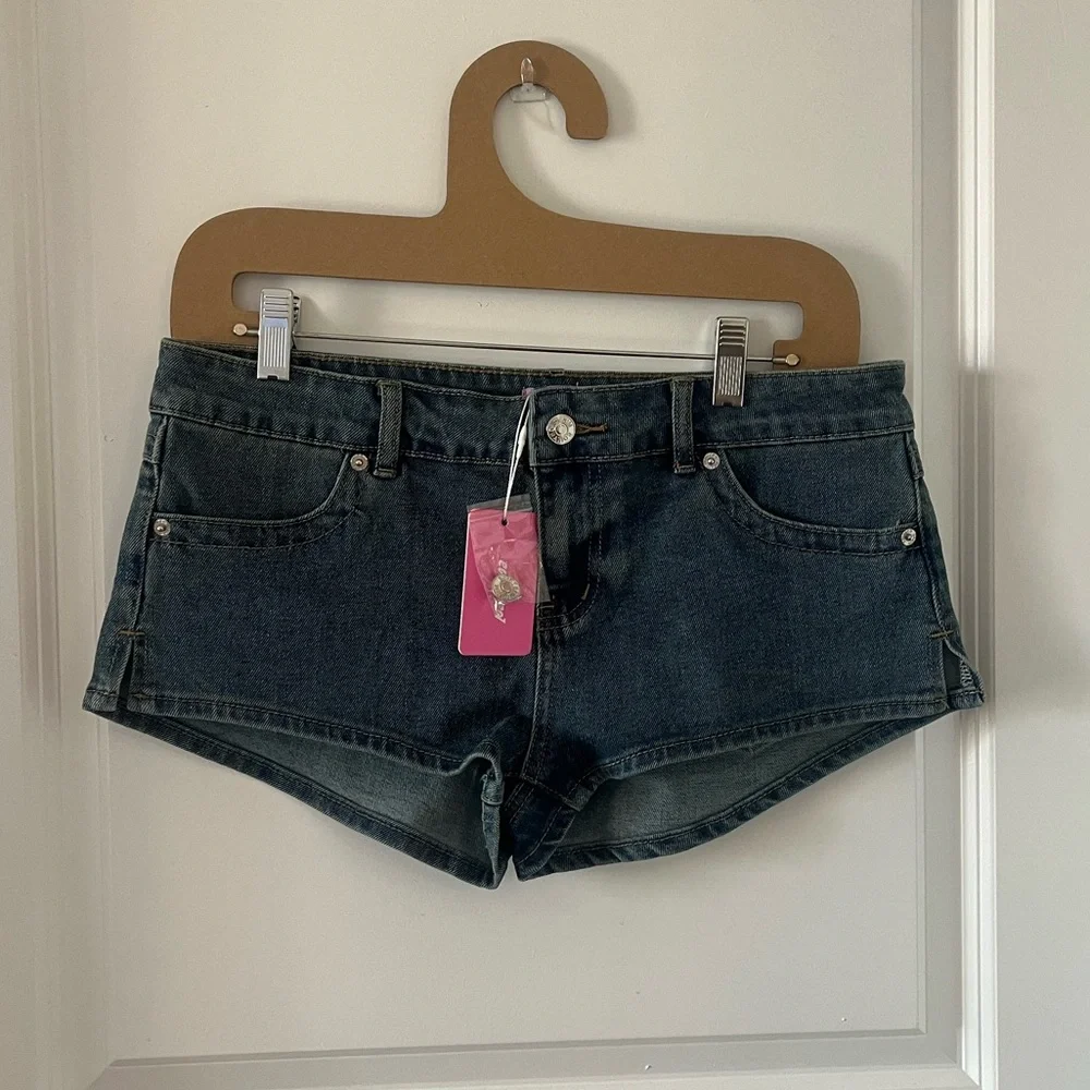 NWT Edikted Jagger Low Rise Denim Shorts- Med